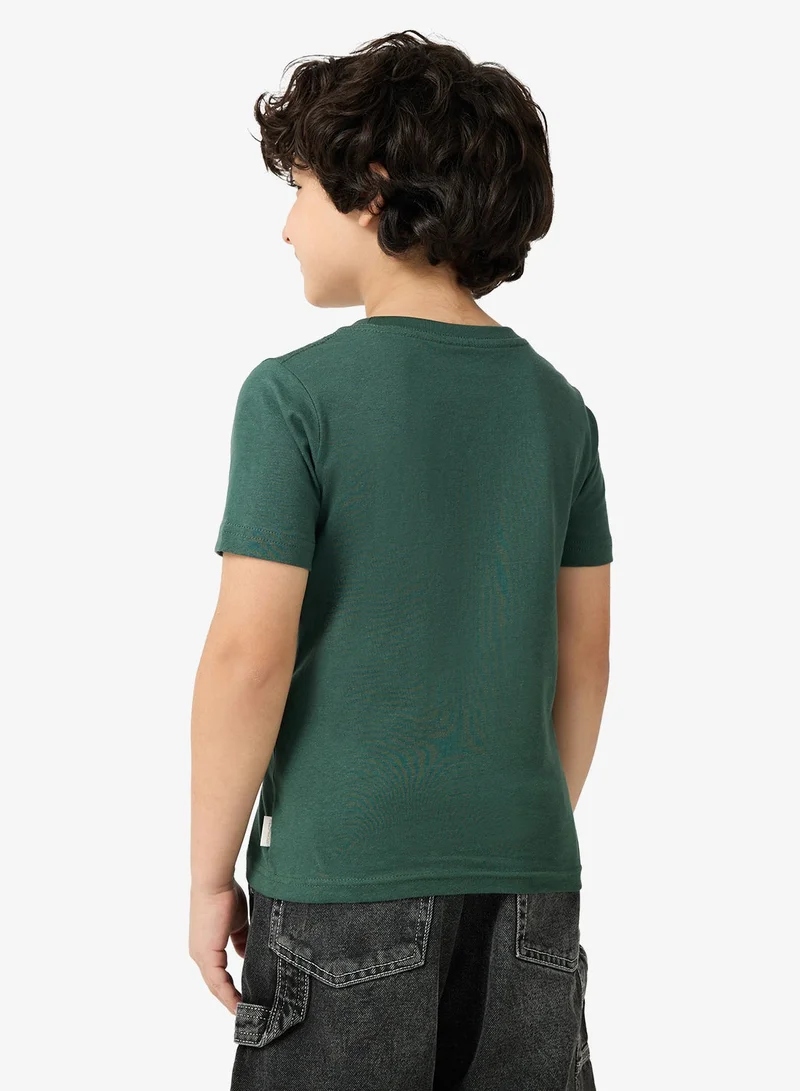 جاك وجونز جونيور طقم قطعتين تي شيرت برسومات للأولاد بأكمام قصيرة وطويلة